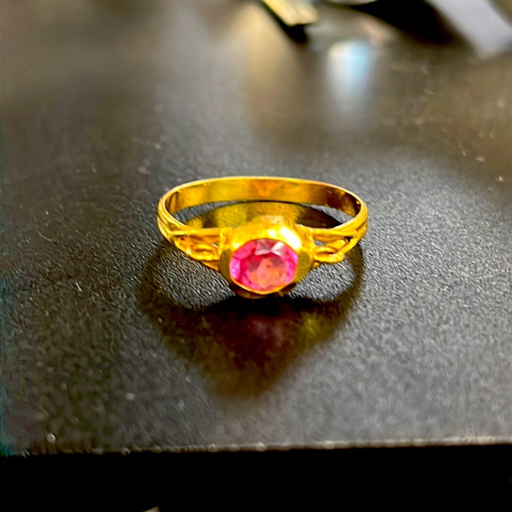1AR UnoAerre UnoAR Italy 750 18K Gold Pink Stone Ring Size 7
